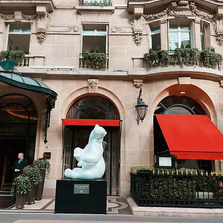 Sublime 6p Champs-elysees, Montaigne Parijs