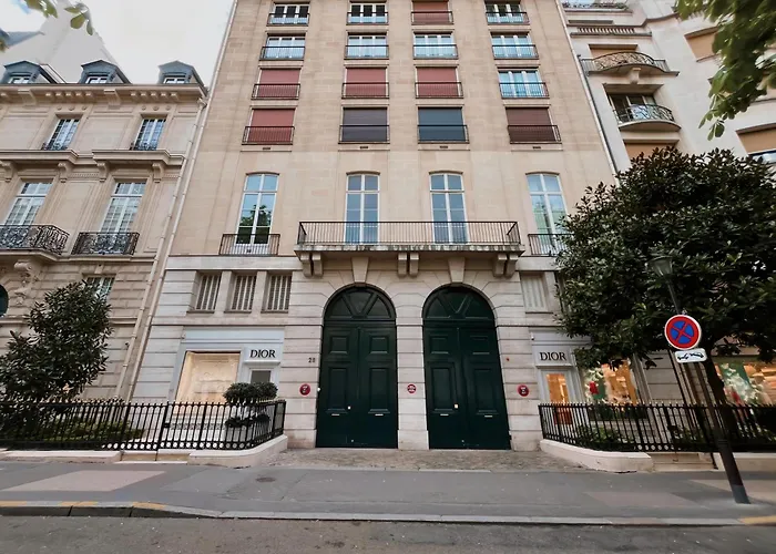 Appartement Sublime 6p Champs-elysees, Montaigne *