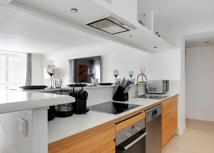 Apartment Sublime 6p Champs-elysees, Montaigne *